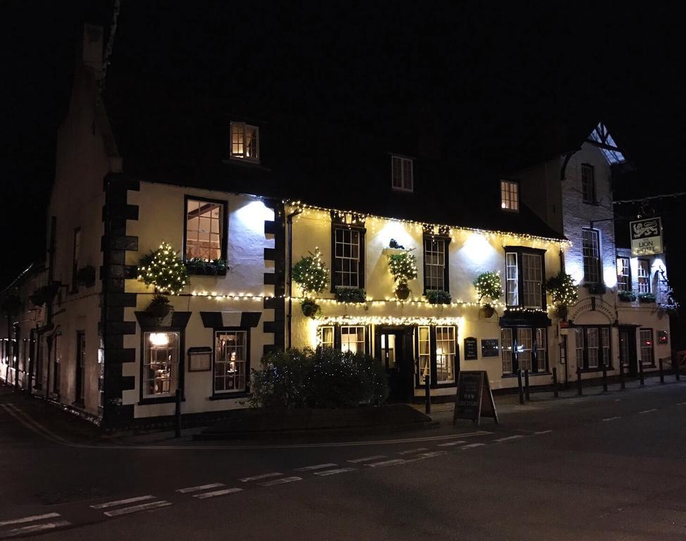 The Lion Hotel Buckden  ภายนอก รูปภาพ