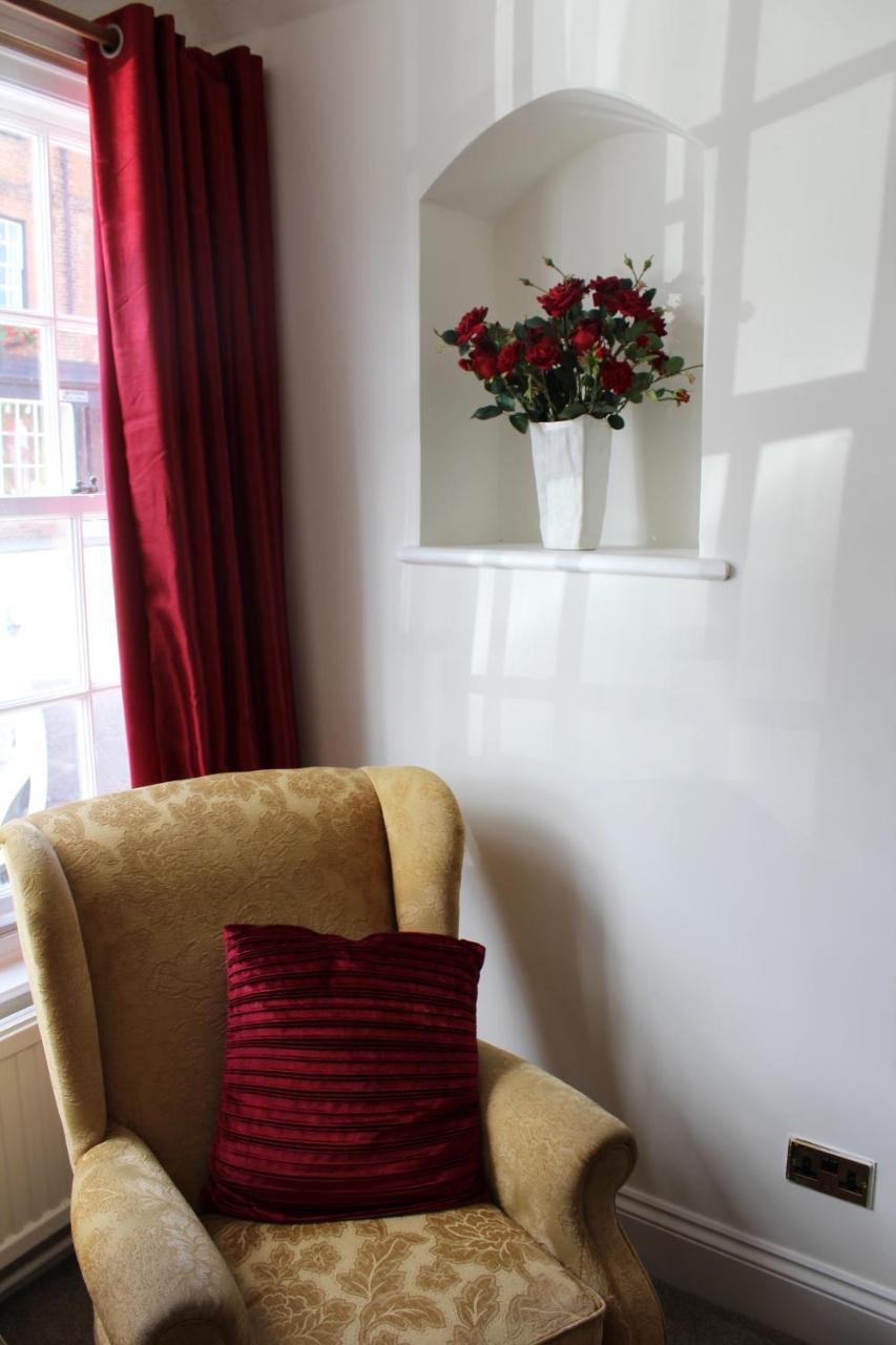 The Lion Hotel Buckden  ภายนอก รูปภาพ