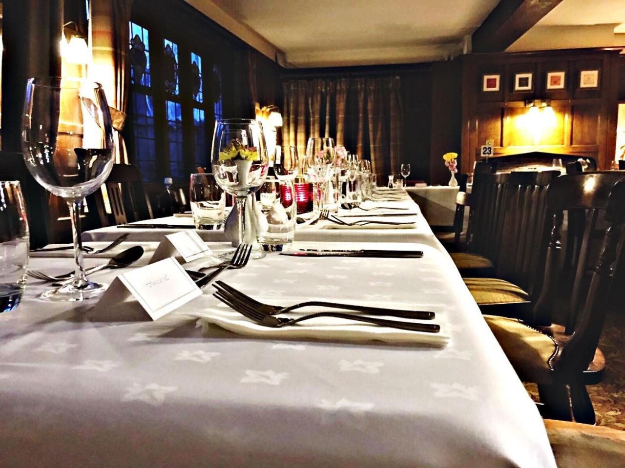 The Lion Hotel Buckden  ภายนอก รูปภาพ