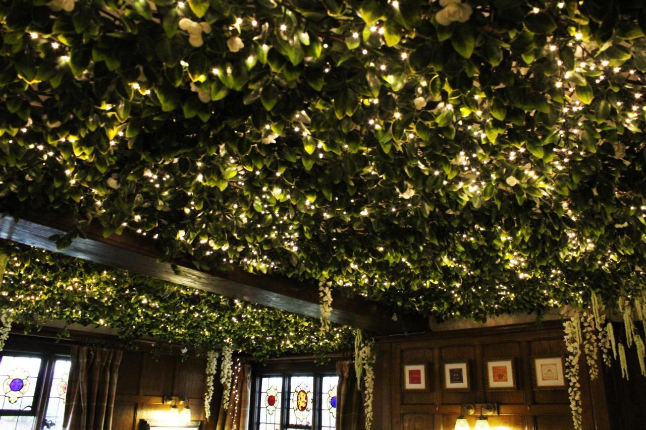 The Lion Hotel Buckden  ภายนอก รูปภาพ